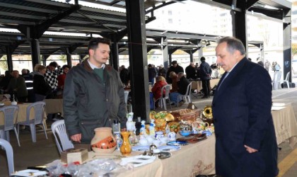 Başkan Yalçından antika pazarı turu