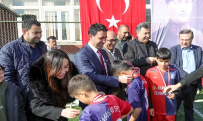 Bayraklıda U-10 Cup turnuvası görkemli finalle tamamlandı