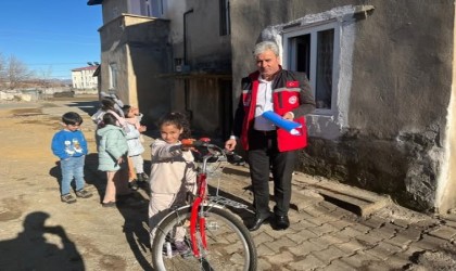 Bingölde başarılı öğrenciler ödüllendirildi