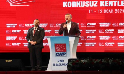 CHP lideri Özelden maaş açıklaması: “Dost görünenlerin karşımıza geçtiğini not ettik”