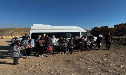 Diyarbakırda çocuklar Zerzevan Kalesini gezdi