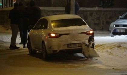 Erzurumda trafik kazası: 5 yaralı