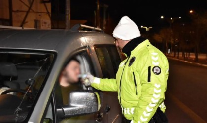 Ispartada trafik ve asayiş denetimi: 8 araç trafikten men edildi