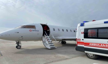 Kalp hastası çocuk ambulans uçakla İzmire sevk edildi