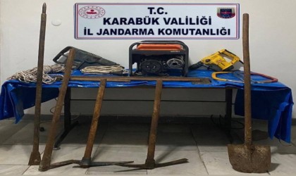 Karabükte kaçak kazı yapan 2 kişi yakalandı