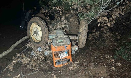 Kontrolden çıkan traktör ormanlık alana devrildi: 2 ölü, 2 yaralı