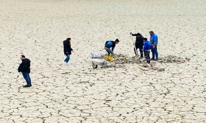 Kuruyan Kolak Gölünün eski ihtişamını kavuşması için harekete geçildi