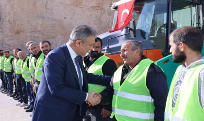 Mardin Büyükşehir Belediyesinden asfalt çalışmaları için büyük yatırım