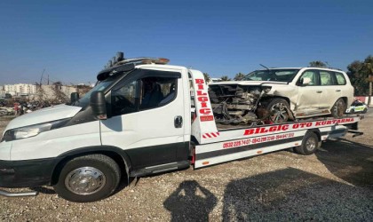 Mardinde sürücüsünün kontrolünden çıkan otomobil şarampole yuvarlandı: 4 yaralı