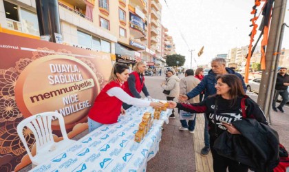 Mersin Büyükşehir Belediyesi, Regaip Kandilinde 15 bin kandil simidi dağıttı