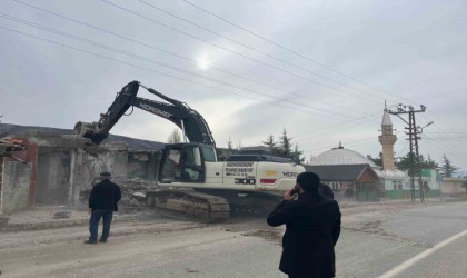 Özükavak Belediyesi yenileme çalışmalarına devam ediyor