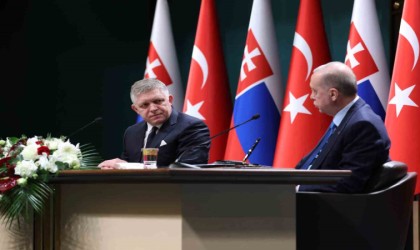 Slovakya Başbakanı Ficodan Cumhurbaşkanı Erdoğana: “Çok büyük uluslararası, siyasi ve eknomik bir aktörsünüz”