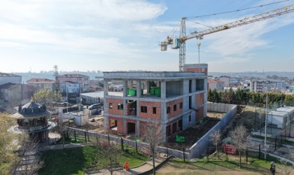 Sultangazi Belediyesi Yayla Mahallesi Gençlik, Spor ve Sağlık Merkezinin yapımı sürüyor