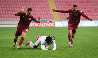 Trendyol Süper Lig: Atakaş Hatayspor: 1 - Çaykur Rizespor: 2 (Maç sonucu)