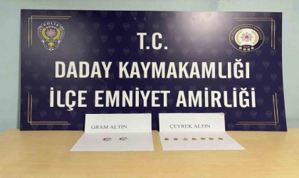 Yaşlı çifti dolandıran sahte jandarmalar polisten kaçamadı